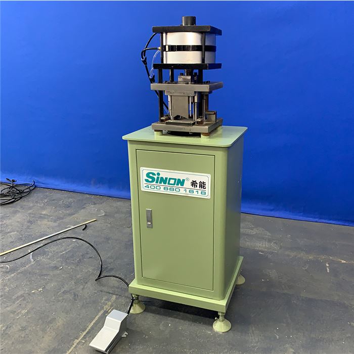 Aluminum Window Punching Machine